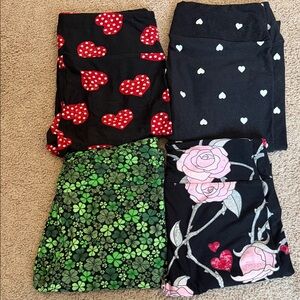 Lot of 4 Womens LuLaRoe Leggings Size OS-Hearts and Shamrocks